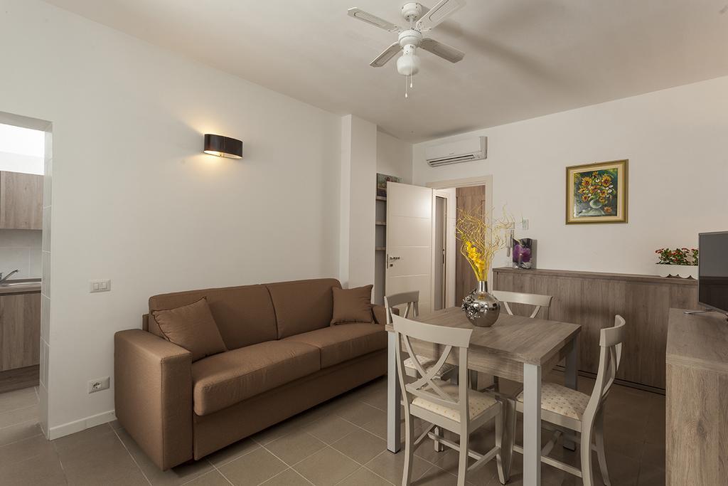 Aparthotel Perla 2*